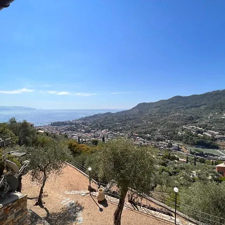 Villa Altido Renata San Massimo (Liguria)